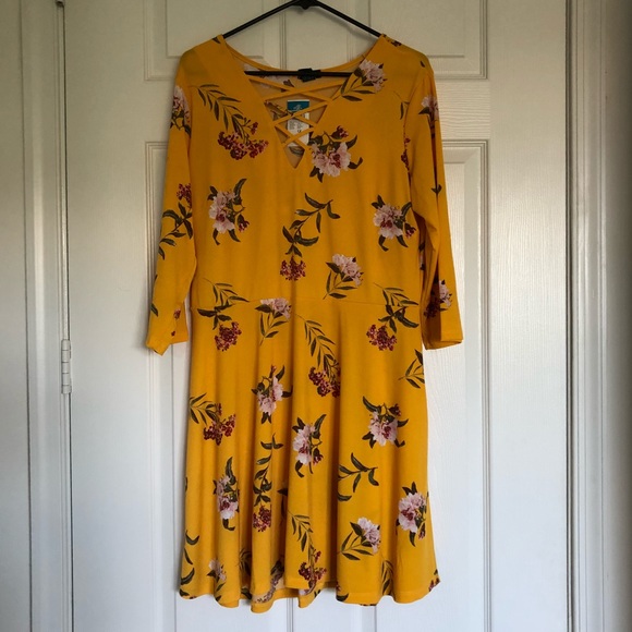rue 21 yellow dress